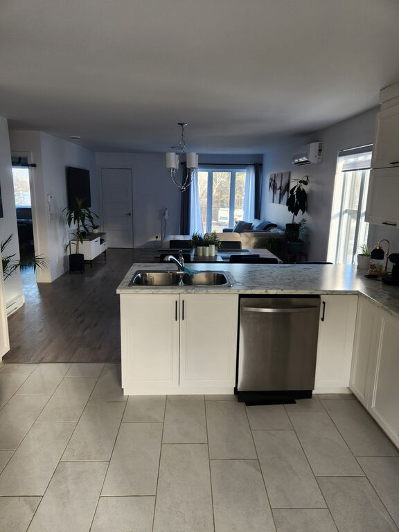4 1/2 à Louer Sherbrooke | 3266084