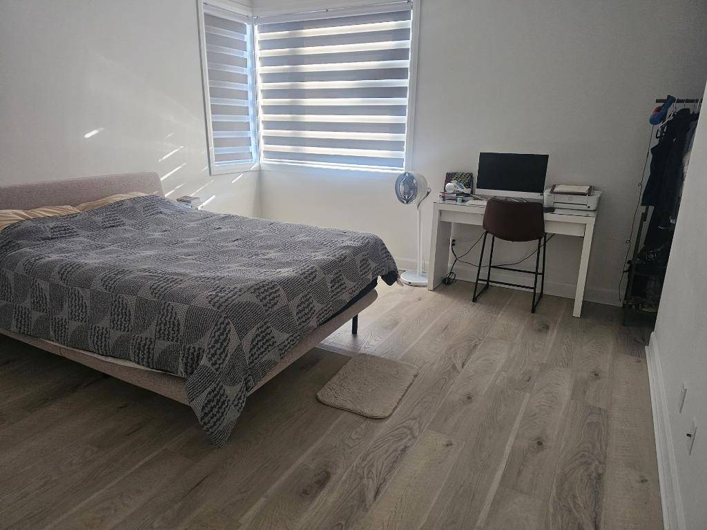 Appartement 5 1/2 haut de triplex | 3279496