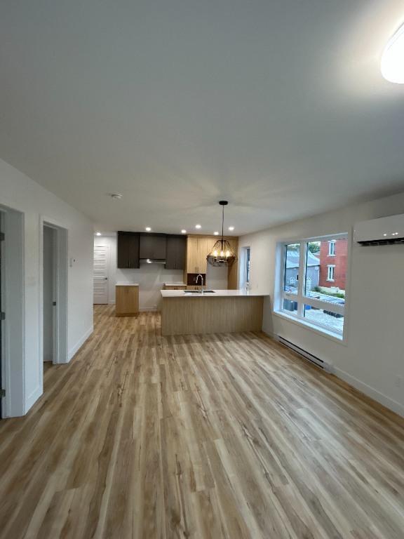 4 1/2 Acton vale | 3280099