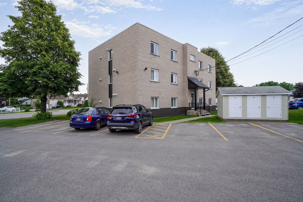 Bel Appartement Style Condo Tout Rénové | 3267741