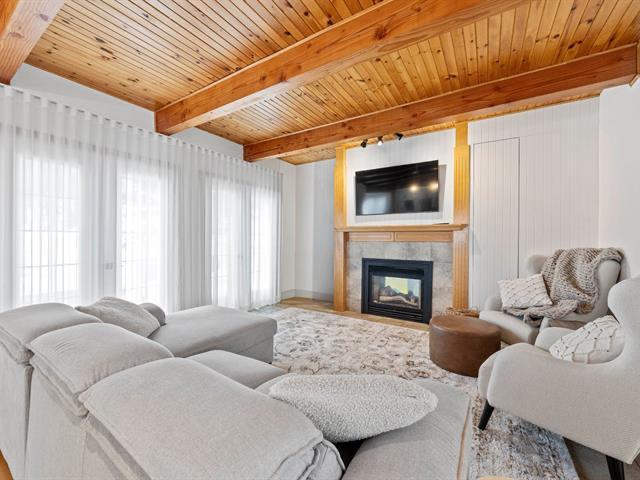 Maison à étage à louer (CHALET) - 512 MTÉE VICTOR-NYMARK, SAINT-SAUVEUR | 3281892