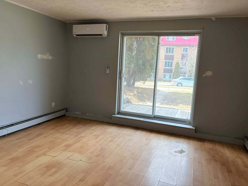 51/2 Négociable | 3264804