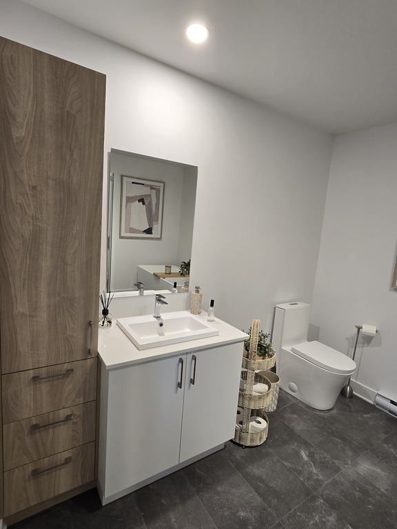 Grand 5½ Dans Une Résidence Neuve | 3266063