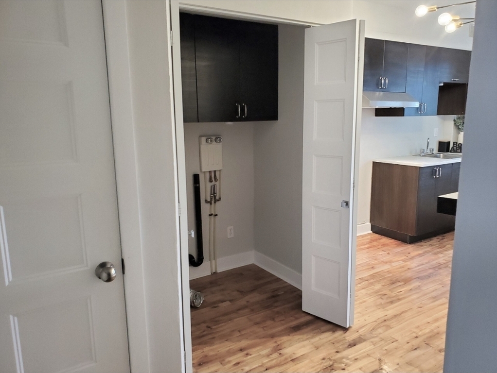 4 1/2 à Louer Au Rdc + Cour Privée | 3268199