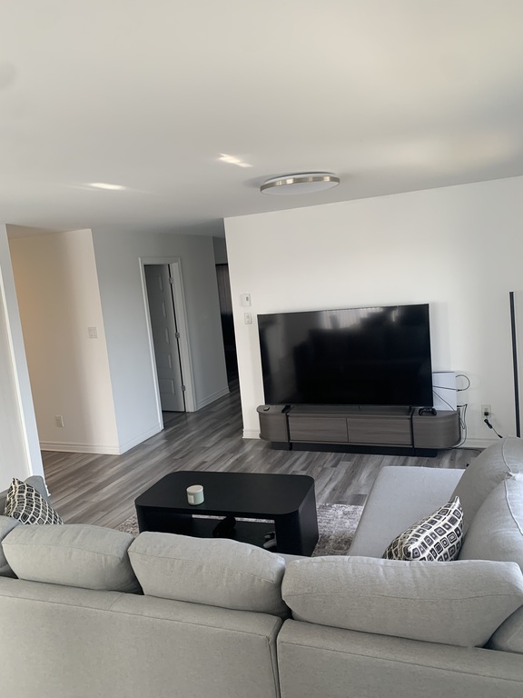 2 Chambres à Coucher Appartement à Louer | 3268569