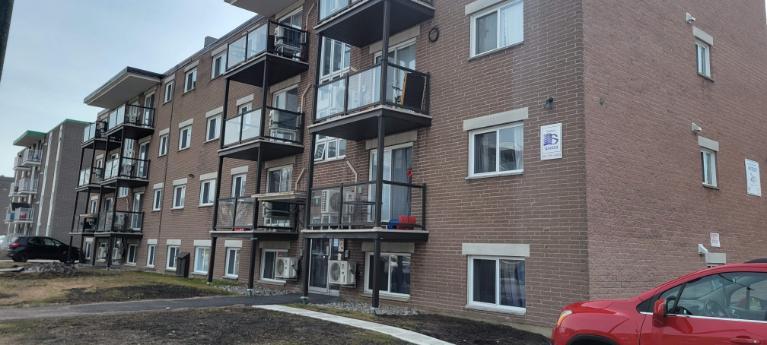 2 CH - 1 SDB - Québec - $1,096 /mo | 3277281