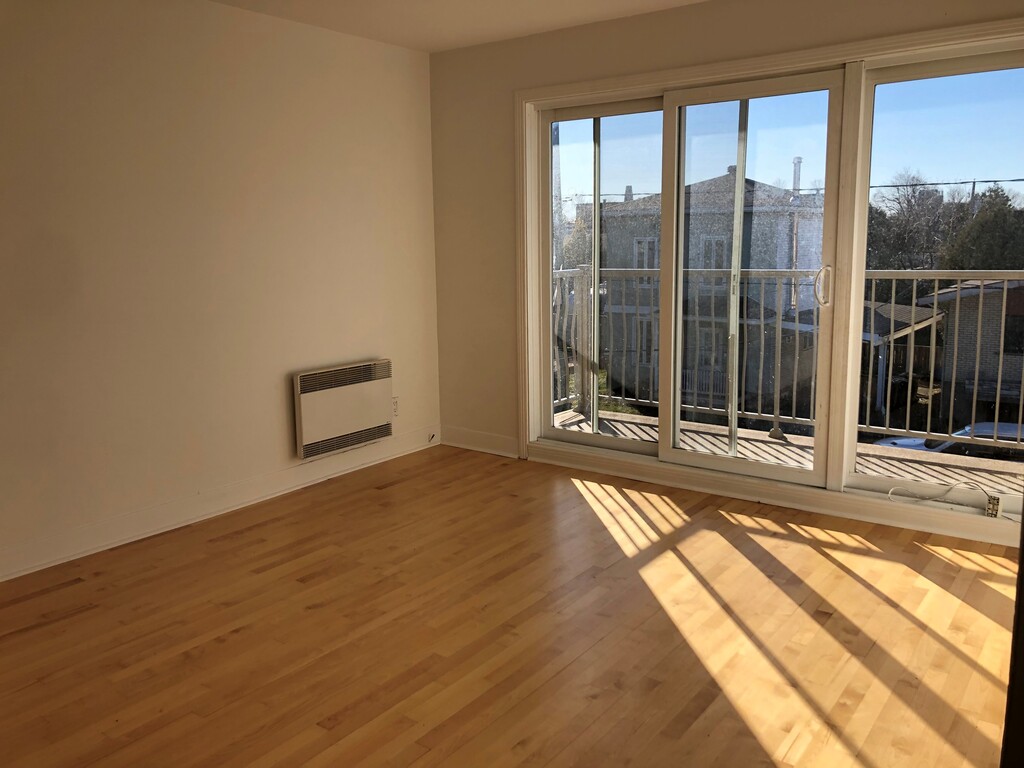 4 1/2 à Louer à Laval | 3267085