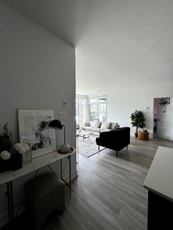 Grand 5 ½ au rez-de-chaussée – Prise de possession flexible : 1er juin, 1er juillet ou 1er août | 3277581