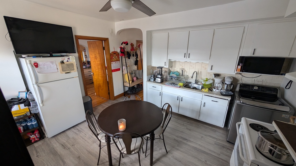 Beau 4 1/2 Près De La Station Monk | 3267084
