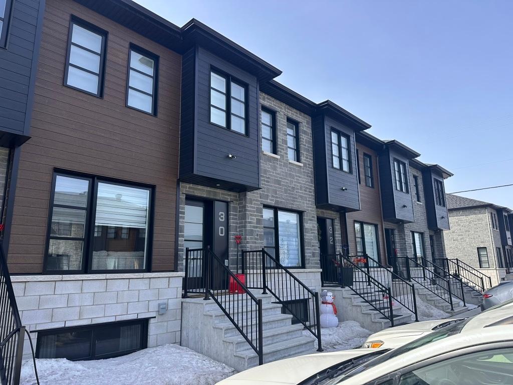 Maison de ville à louer à Saint-Jacques | 3277594