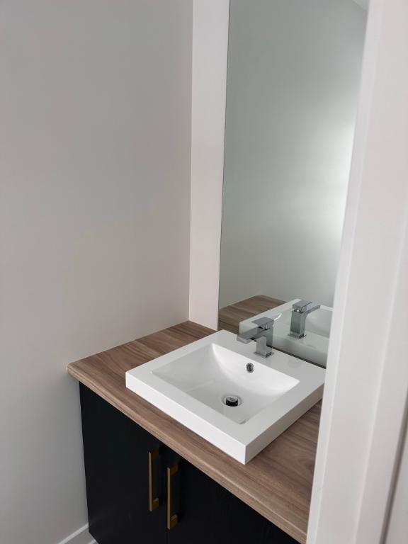 Maison de ville à louer à Saint-Jacques | 3277643