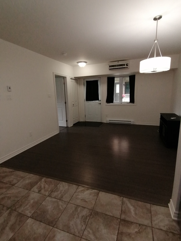 SUPERBE CONDO 1 CC | 3266038