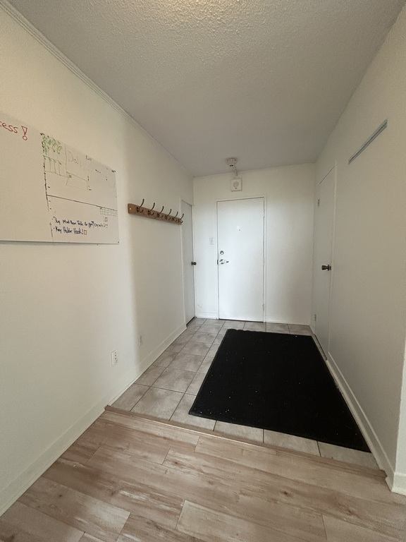 TRÈS BEAU CONDO | 3268542