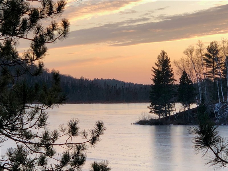 Lakefront, Off grid, Nature lovers Retreat | 3277941