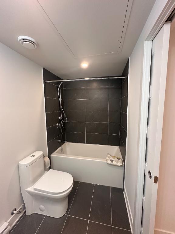 Beau 3 1/2 dans immeuble avec ascenseur | 3280040