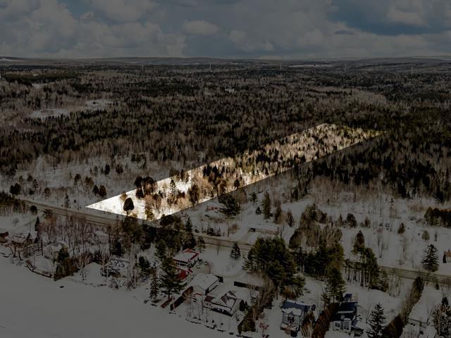 Disraeli-Paroisse, à proximité du lac Aylmer. Superbe terrain boisé de 4,4 acres (192 352 pi.ca.), situé en deuxième rangée du lac Aylmer. | 3278882