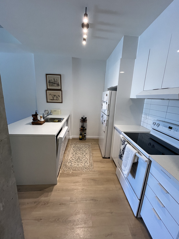 3 1/2 Neufs: Gym,terrasse,stationnement | 3263505