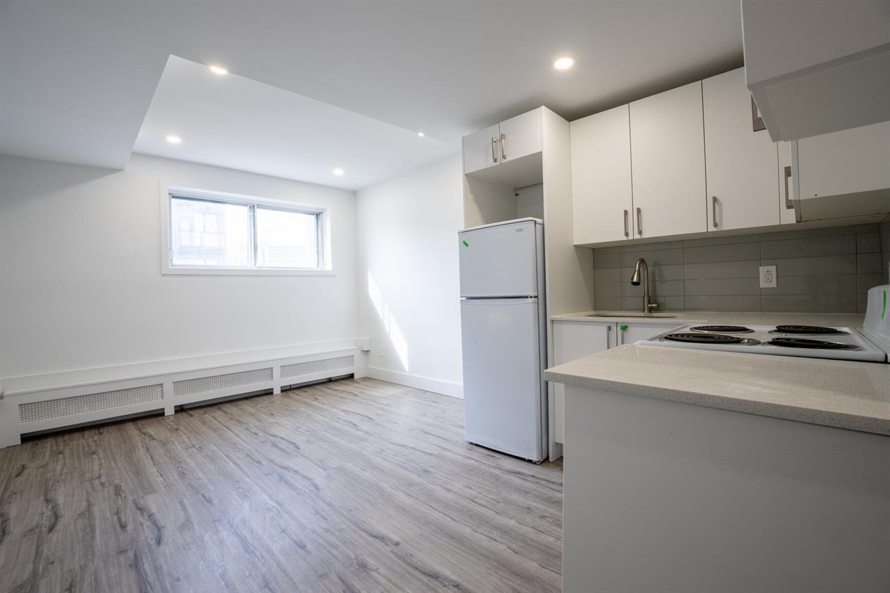 Studio - 7030 Chemin De La Côte Saint Luc, Montréal | 3266015