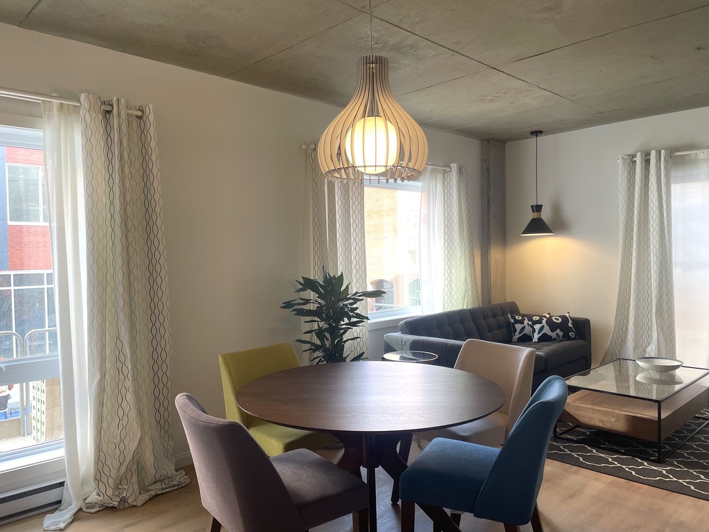 4 1/2 Neufs: Gym,terrasse,stationnement | 3268365