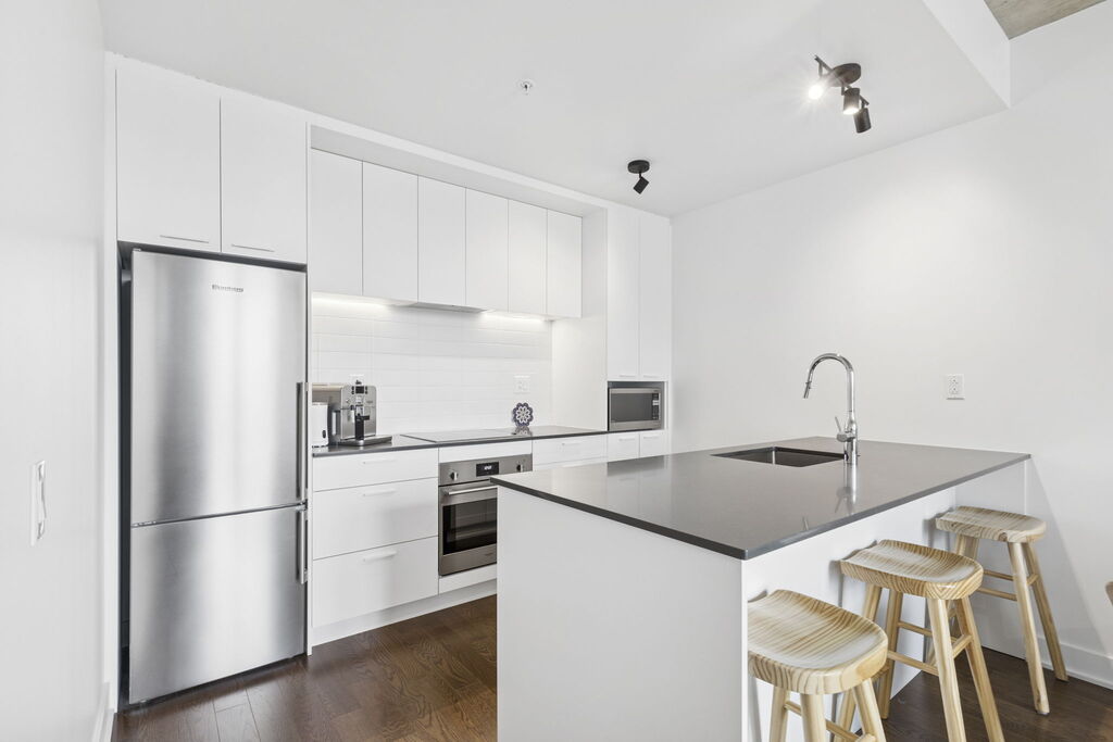Condo Haut De Gamme Au Coeur De La Ville | 3269693