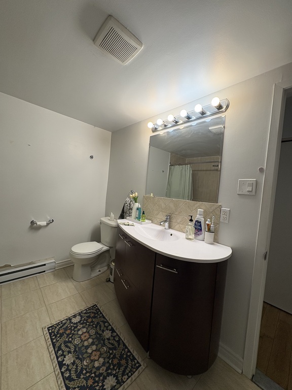 À Louer – Grand 4½ Rénové à Cartierville | 3268526