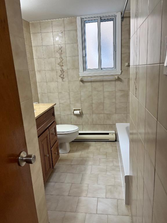 5 1/2 avec sous-sol, stationnement, garage, terrasse et cour extérieure à Rivières-des-Prairies | 3284360