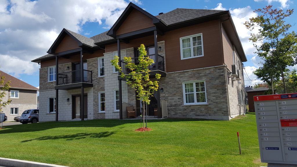 Logement De Style Condo Au RDC - 41/2 | 3266005