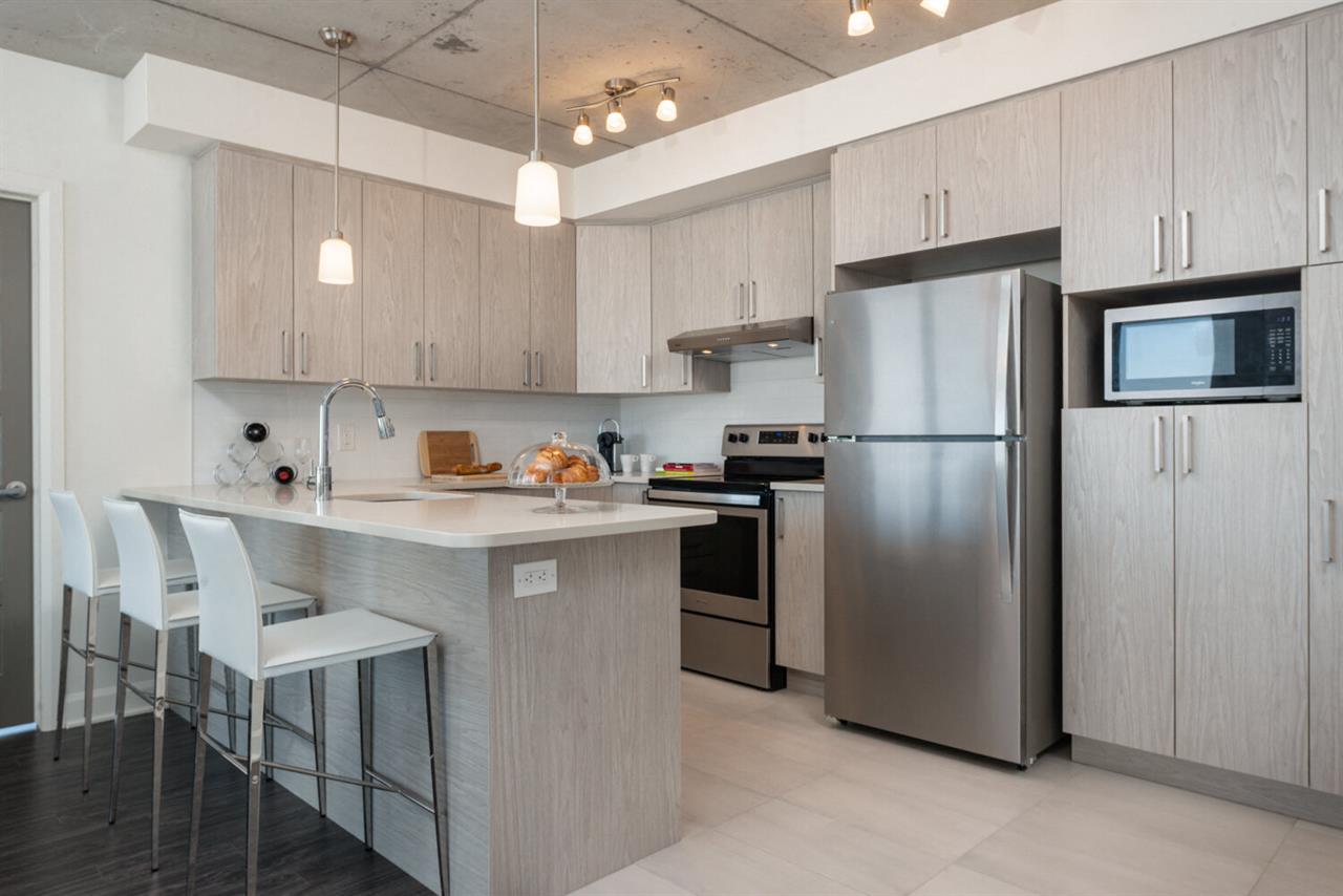 2 Bed 1 Bath A - 3400 Boulevard Saint-Elzéar W, Laval | 3268520
