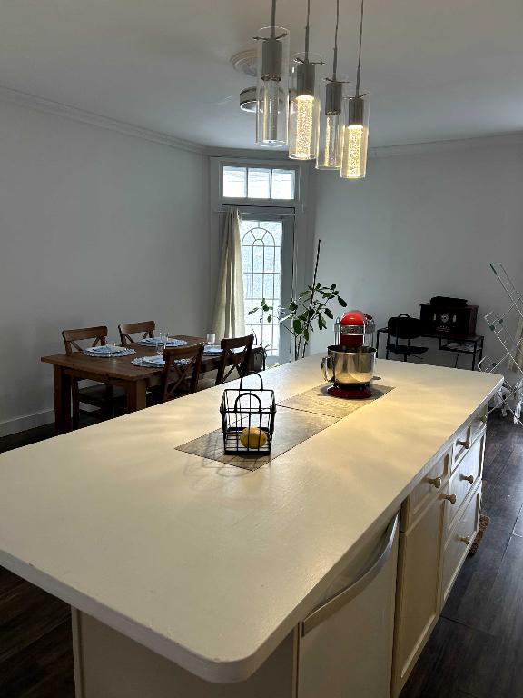 Grand et Charmant 4 1\2 à Stanstead | 3279840