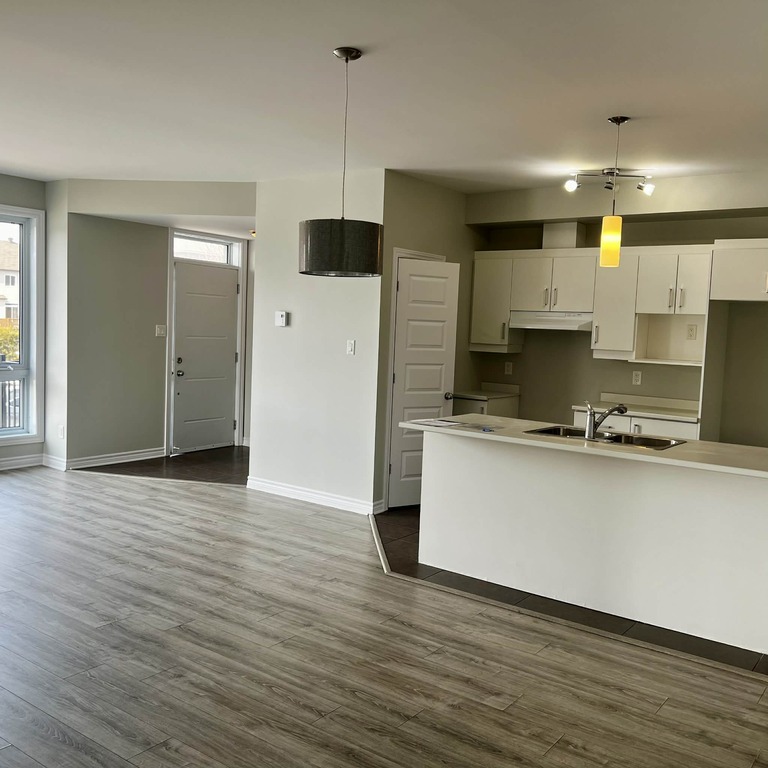 2 Chambres - Spacieux Et Tranquille | 3266555