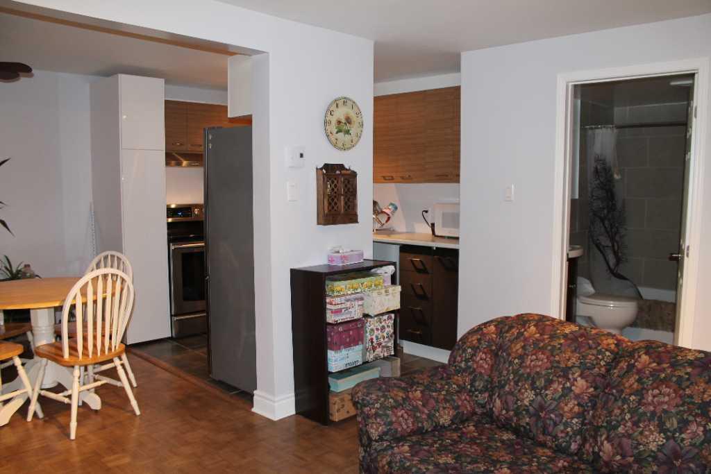 Montréal 3 1/2 meublé près de la station Canora | 3276476