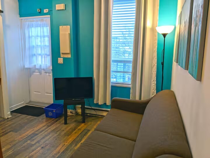 Appartement Rénové Près De La 3e Avenue | 3263590