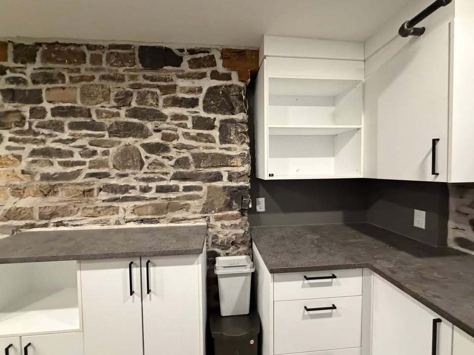 Appartement Semi Meublée TOUT INCLUS | 3265992