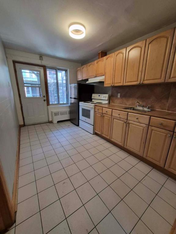 2 CH - 1 SDB - Montréal - $1,145 /mo | 3283552