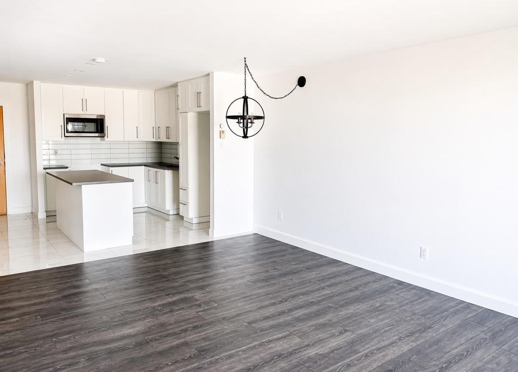 Condo 3½ avec vue fleuve + Château Frontenac | Stationnement intérieur | Lévis | 3279121