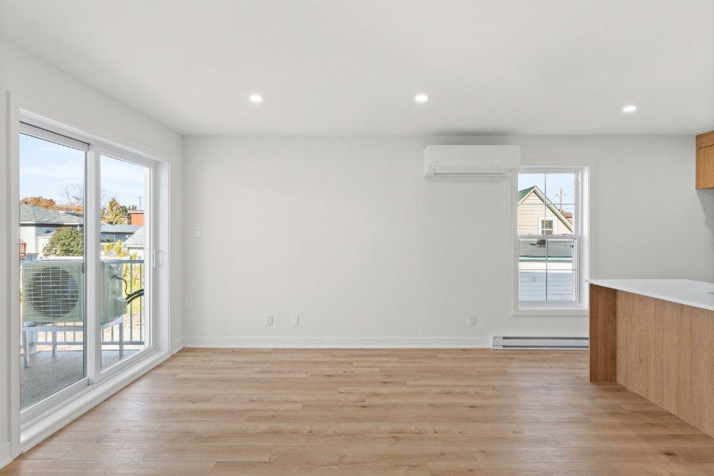 4 1/2 - CONDO NEUF ** 1 MOIS GRATUIT** | 3276675