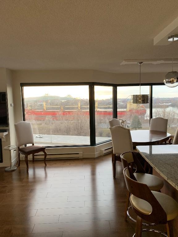 Condo de luxe à louer | 3281848
