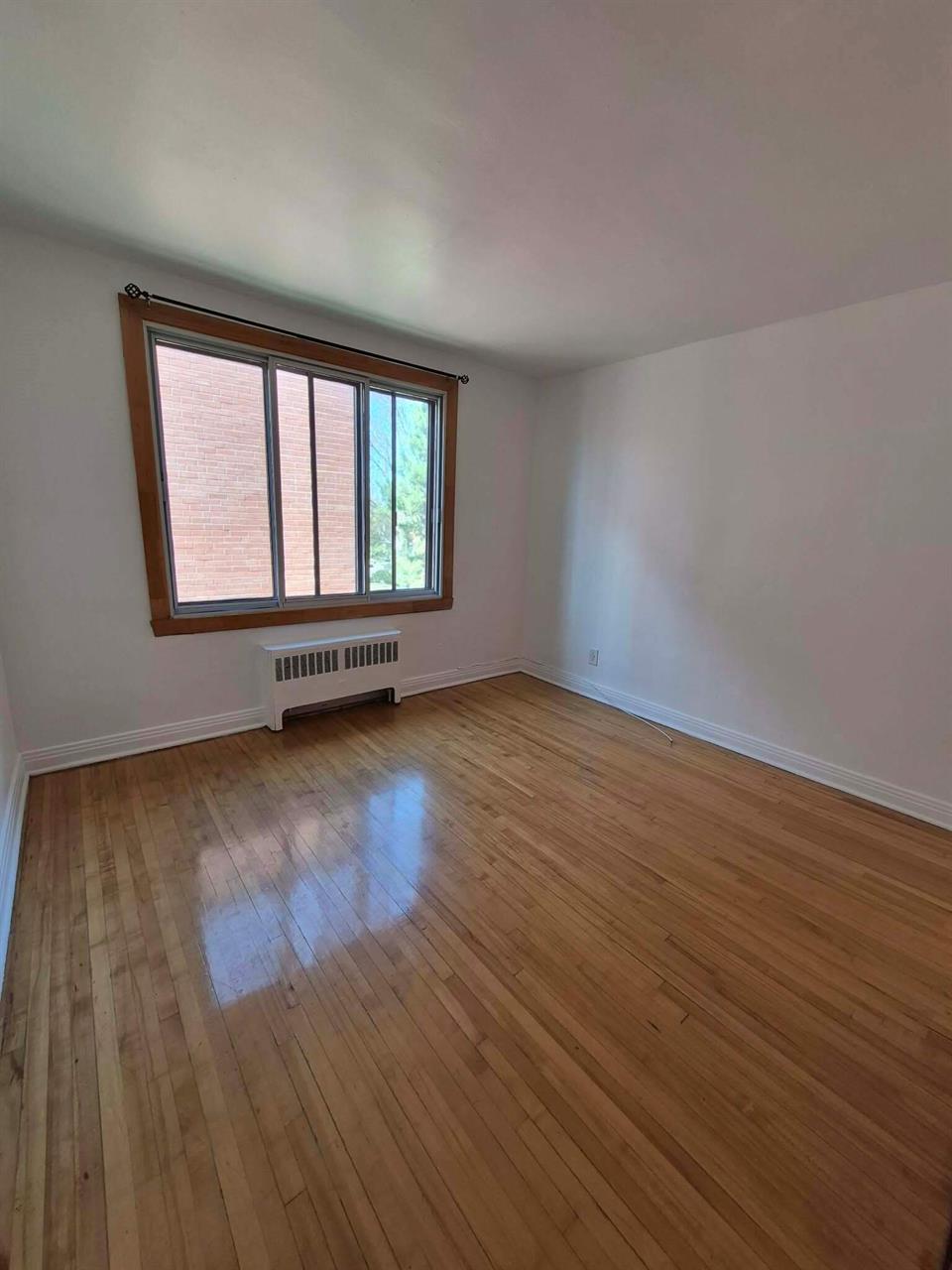 2 CH - 1 SDB - Montréal - $1,400 /mo | 3265980