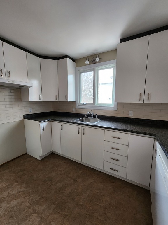 5 1/2 Avec Salle De Lavage | 3265071