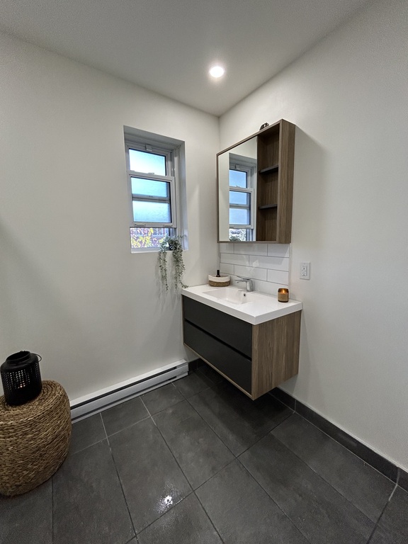 Grand 3 Trois Et Demi | 3265983