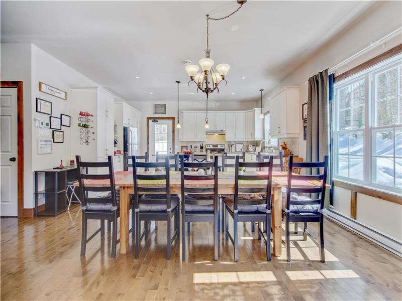 CITQ 297392 Mont Blanc Cottage Ski & Golf & PrivateJacuzzi & ComfortAwait & Amazing Family Gathering | 3276584