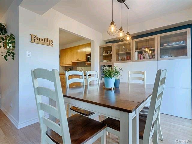 Grand condo 3 chambres 1.5 sdb à louer | 3276849