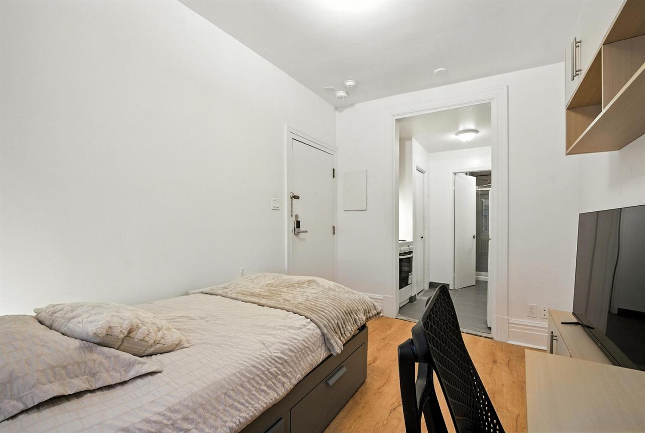 Aylmer Building - Unit #18 - 3436 Rue Aylmer, Montréal | 3264427