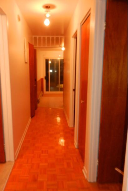 Très Beau 4 1/2, Triplex, Libre 1 Mai | 3265977