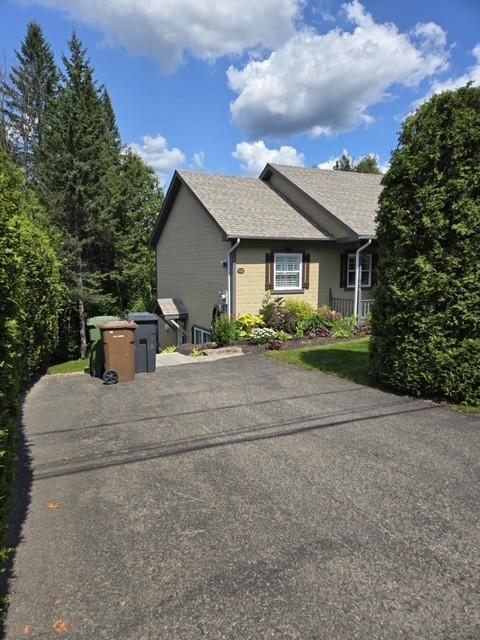 ST-SAUVEUR. grand logement, rez de jardin | 3306167
