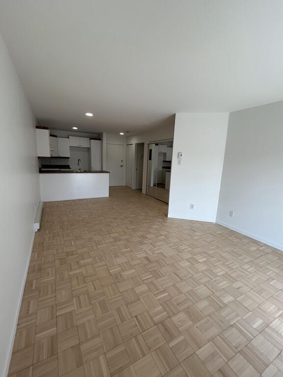 1 CHAMBRE - RÉNOVÉ - DISPO MAINTENANT | 3273206