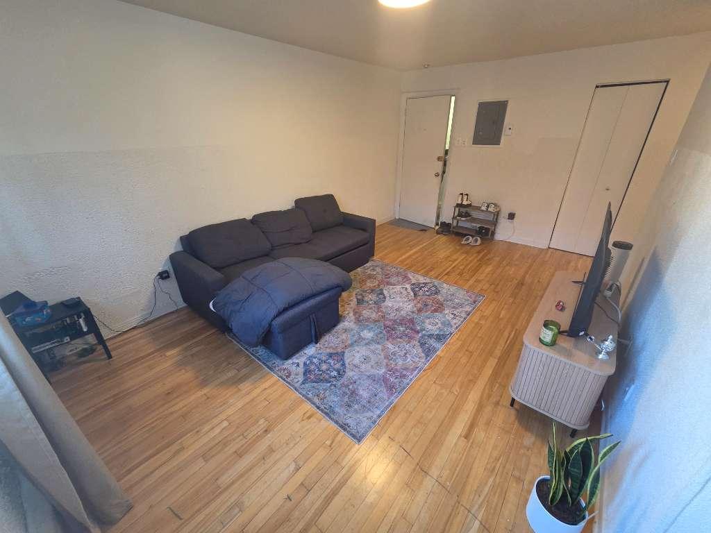 3 ½ MODERNE – RÉNOVÉ & CLÉ EN MAIN | 3279372