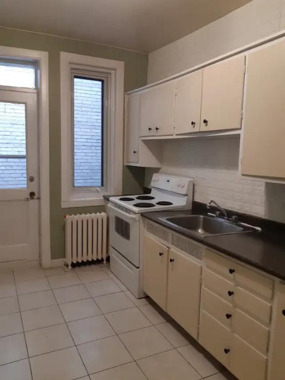 Grand 5½ à NDG (Village Monkland) - à deux pas du métro Villa-Maria, disponible pour juillet | 3279940