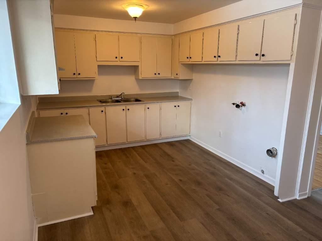 Demi-sous-sol 3 1/2 à Montréal-Nord avec air climatisé central! | 3280217