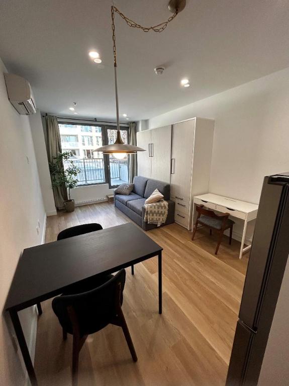 Studio - Montréal - $1,565 /mo | 3280949